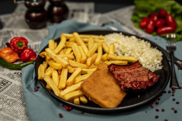 Piept porc cu cascaval
